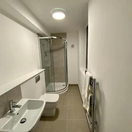 Ranmoor Serviced At Wilkinson Lane- The Burlington *